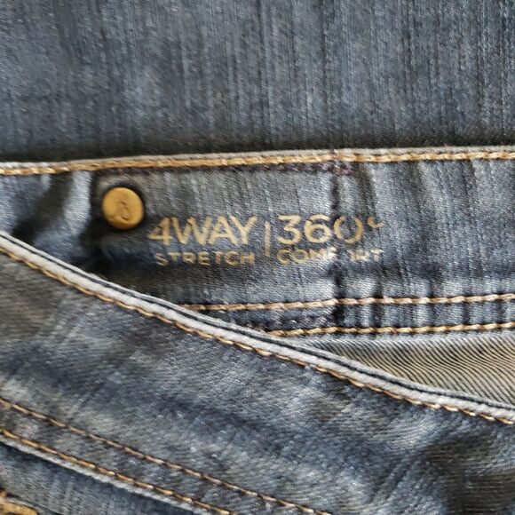 Mid-Rise DL1961 Dark Denim Jeans - Picture 9 of 10